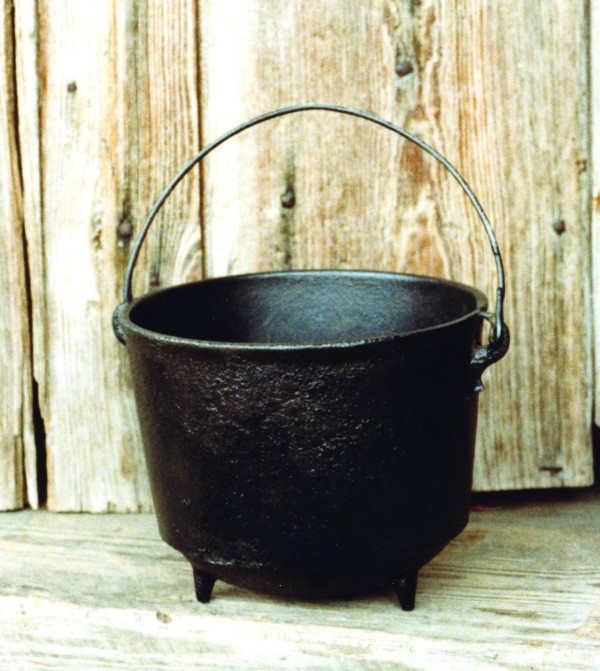 cooking pot